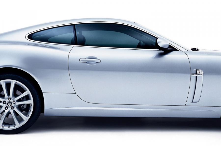  Jaguar XK 2005 года  (фото 15 из 28)